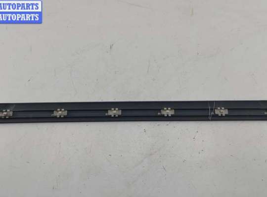 купить Молдинг двери передней левой на Mercedes E-Class W210 (1995-2002)