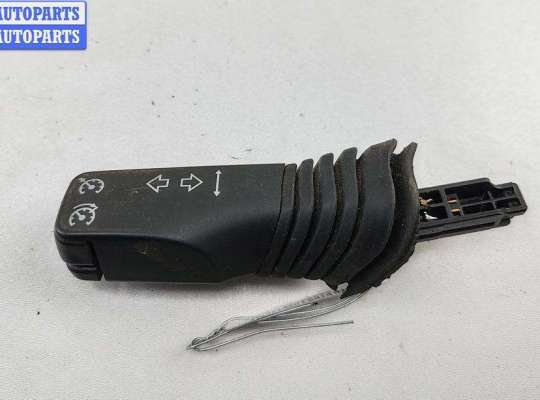 Переключатель поворотов OP2355265 на Opel Astra H (2004-2009)