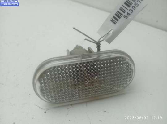 купить Повторитель поворота левый на Nissan Primastar