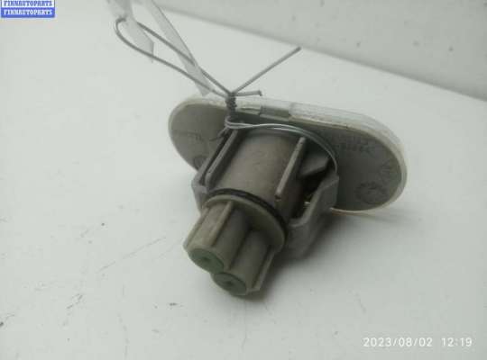 купить Повторитель поворота левый на Nissan Primastar