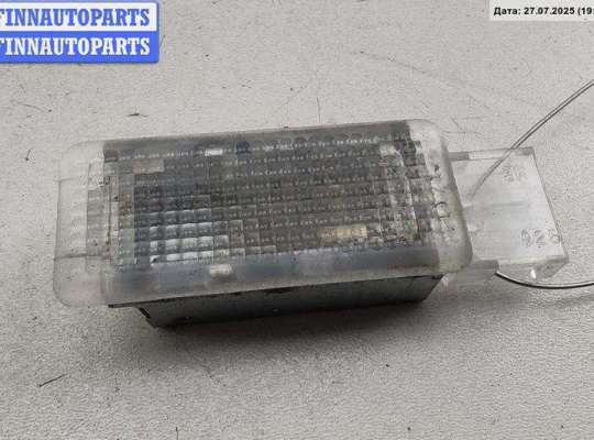 Фонарь салонный (плафон) VG2398607 на Volkswagen Touareg