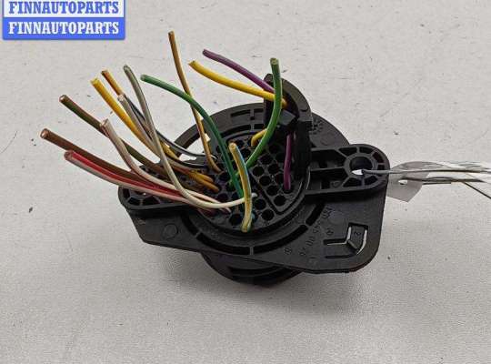 купить Разъем (фишка) проводки на Mercedes E-Class W210 (1995-2002)