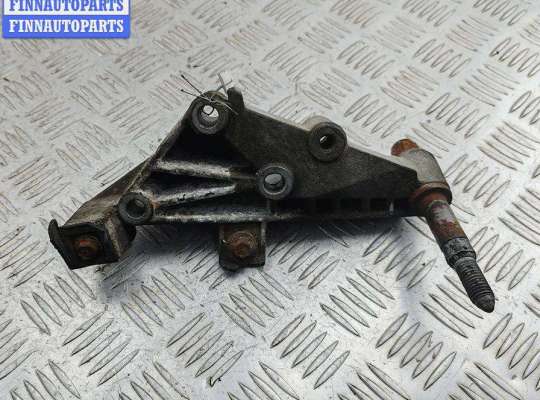 купить Кронштейн КПП опорный на Renault Kangoo I (1998-2008)