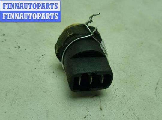 купить Датчик температуры на Volkswagen Passat B5