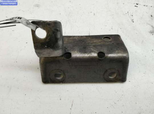 купить Кронштейн крепления на Volkswagen Passat B6