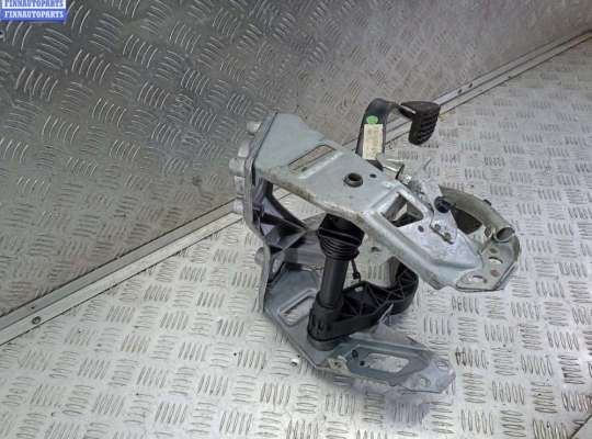 купить Узел педальный на Opel Vectra C (2002-2008)
