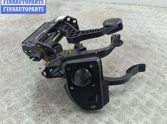 купить Узел педальный на Volkswagen Bora