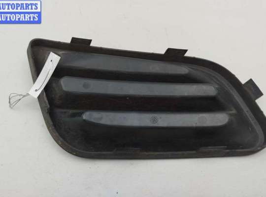 купить Решётка (заглушка) в бампер на Mitsubishi Space Star (1998-2005)