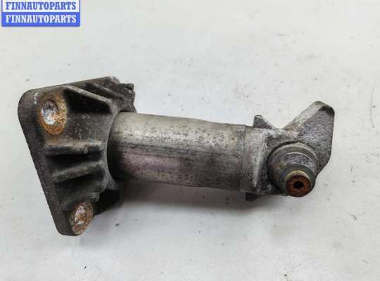 купить Кронштейн бампера переднего на Audi A4 B6 (2001-2004)
