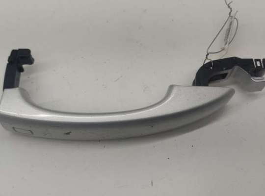 купить Ручка двери наружная задняя левая на Audi A4 B8 (2007-2015)