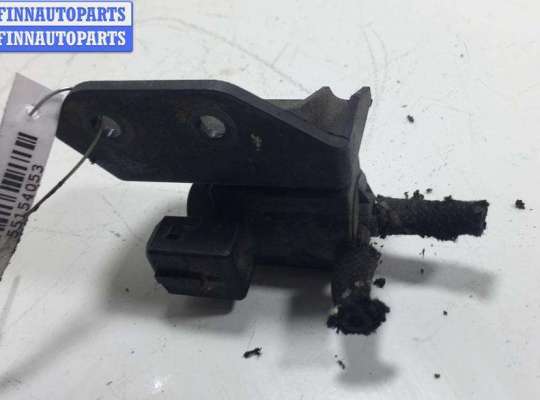 купить Клапан воздушный на Volkswagen Passat B5