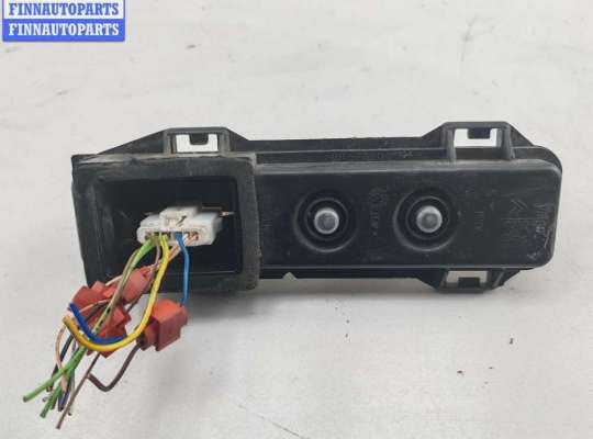 купить Плата фонаря заднего левого на Peugeot 307