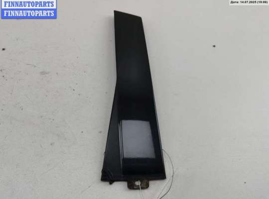 Накладка двери задней левой VG2389184 на Volkswagen Passat B5