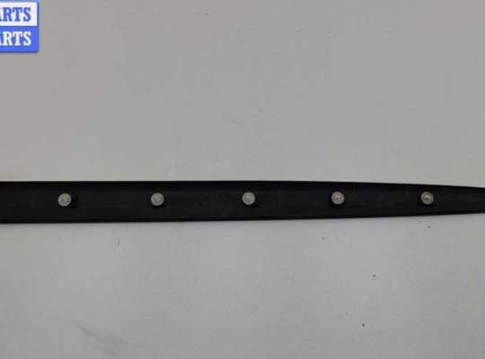 купить Молдинг двери передней левой на Fiat Stilo