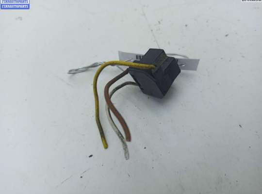 Разъем (фишка) проводки OP2174146 на Opel Astra F (1991-1998)