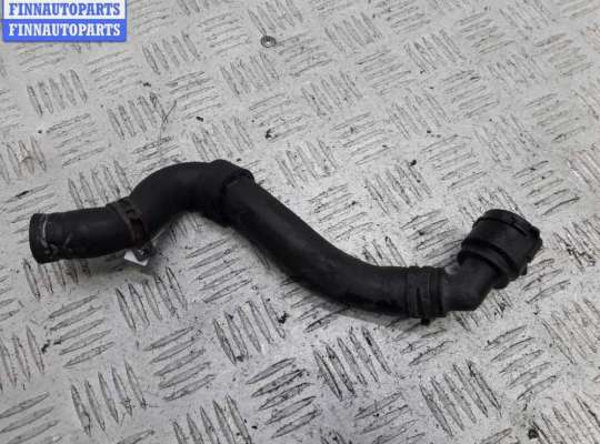 купить Патрубок отопителя (печки) на Volkswagen Golf-4