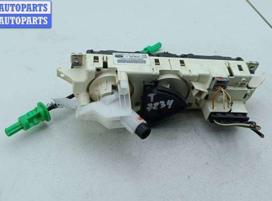 Блок управления печкой на Ford Focus II