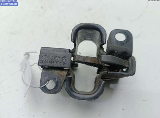 Замок капота MB1487368 на Mercedes C-Class W203 (2000-2006)