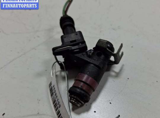 Форсунка топливная на Renault Scenic II