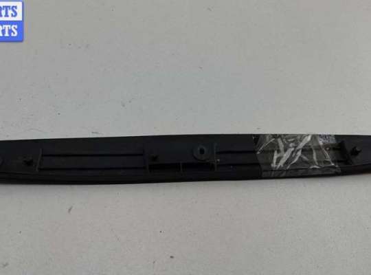 купить Решетка радиатора на BMW 3 E90/E91/E92/E93 (2005-2013)