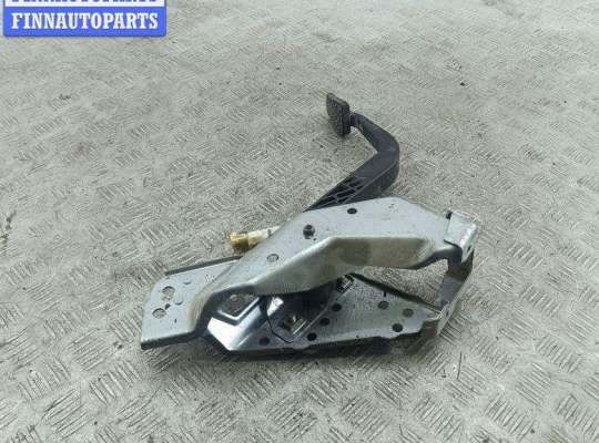 купить Педаль сцепления на Opel Zafira A (1999-2005)