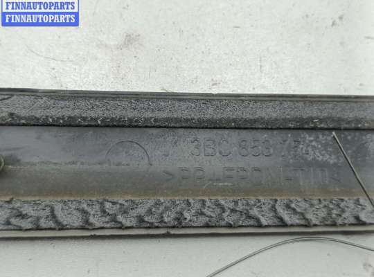 купить Молдинг двери задней правой на Volkswagen Passat B5