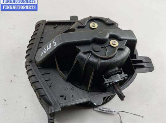 купить Двигатель отопителя (моторчик печки) на Renault Scenic II (2003-2009)