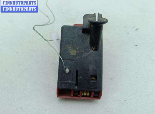 купить Ручка открывания капота на Mercedes E-Class W210 (1995-2002)