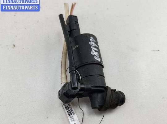 купить Насос (моторчик) омывателя стекла на Citroen Xsara Picasso