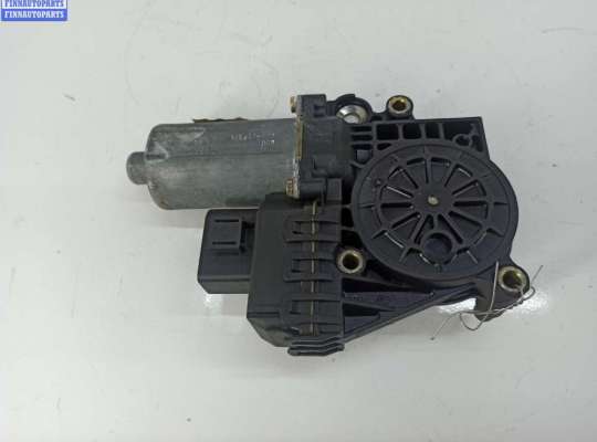 купить Моторчик стеклоподъемника задний правый на Audi A6 C5 (1997-2005)