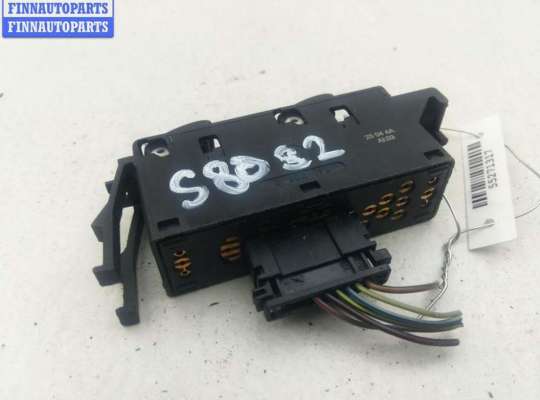 купить Кнопка стеклоподъемника переднего правого на BMW 3 E46 (1998-2006)