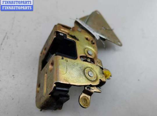 Замок боковой двери на Volvo S40 I | V40 (VS)