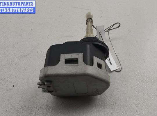 Корректор фар на Mercedes-Benz Vito (W639)