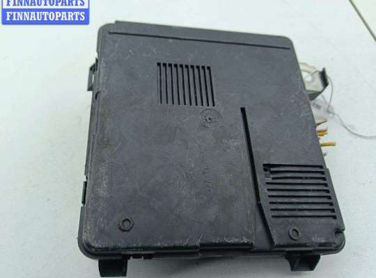 купить Блок предохранителей на Renault Scenic II (2003-2009)