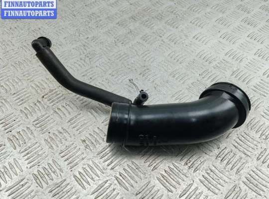 купить Патрубок воздушного фильтра на Audi A4 B5 (1994-2001)