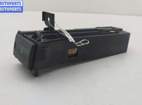 купить Подстаканник на Ford Mondeo III (2000-2007)