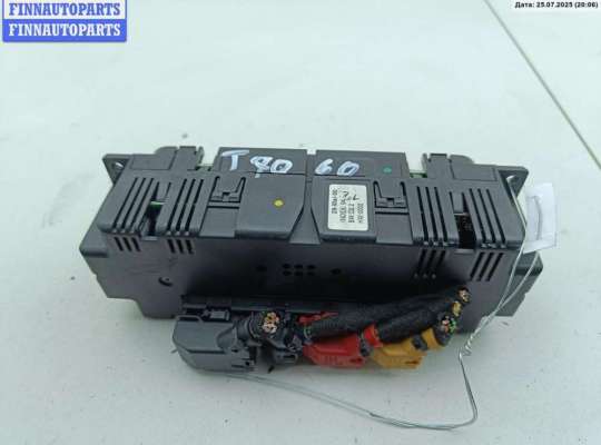 купить Переключатель отопителя на Volkswagen Passat B5