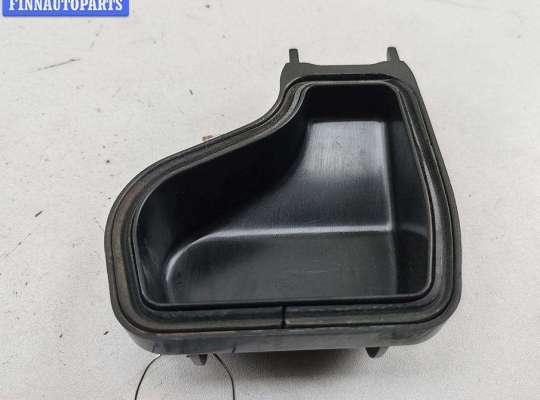 купить Крышка (заглушка) задняя фары левой на Audi A4 B6 (2001-2004)