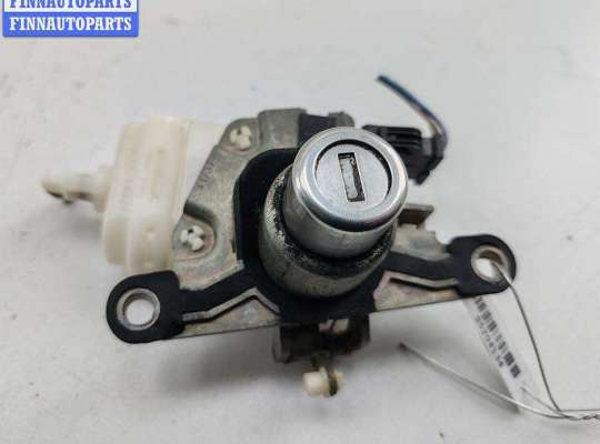 купить Кнопка открывания багажника на Audi A4 B5 (1994-2001)