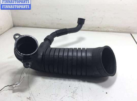 Купить Патрубок воздушного фильтра на Volkswagen Passat B5 Патрубок воздушного фильтра VG2627357 на Volkswagen Passat B5