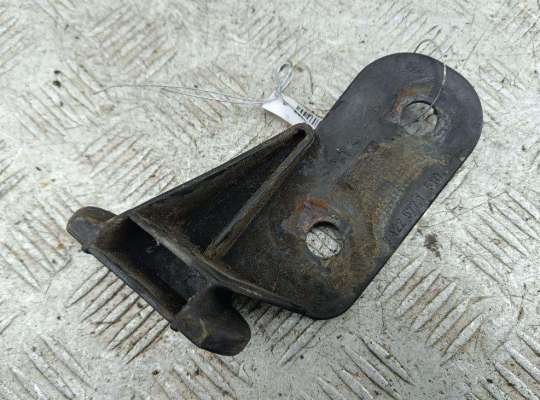 Кронштейн бампера переднего BM1770670 на BMW 3 E36 (1991-2000)