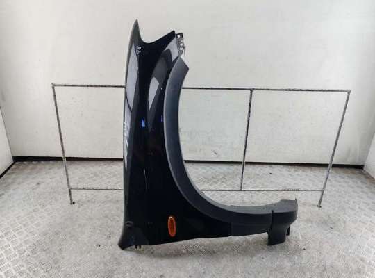 Крыло переднее правое FO2252532 на Ford Maverick (2000-2007)