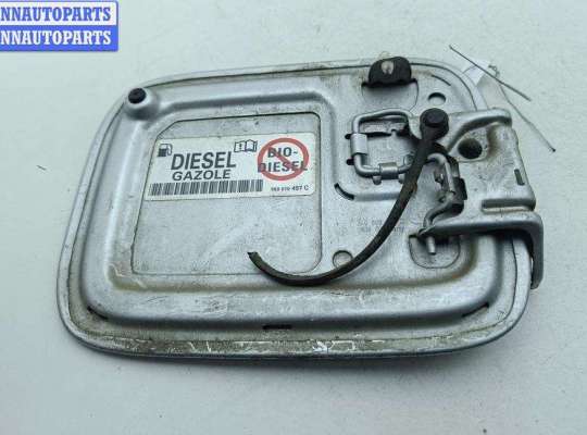 купить Лючок бака на Volkswagen Caddy (2004-2010)