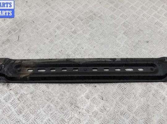 Купить Балка под радиатор на Peugeot 307 Балка под радиатор PG1224741 на Peugeot 307
