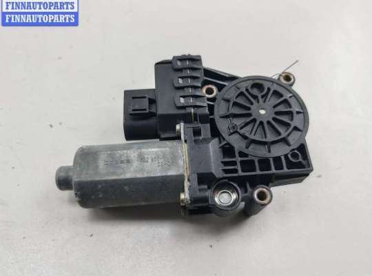 Моторчик стеклоподъемника задний левый AU1652516 на Audi A6 C5 (1997-2005)