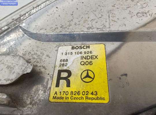 Поворотник передний на Mercedes-Benz SLK (R170)