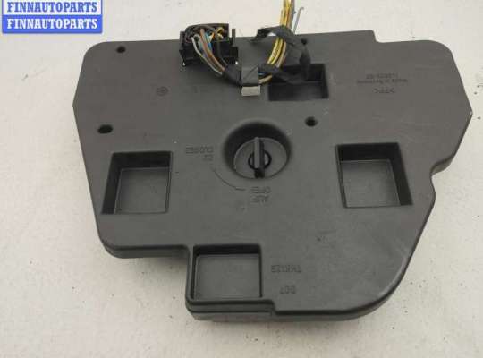 купить Плата фонаря заднего левого на BMW 5 E39 (1995-2003)