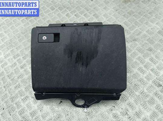 купить Бардачок на Volkswagen Passat B7