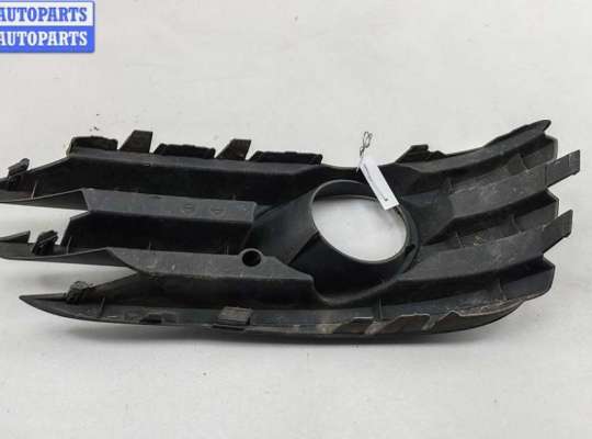 купить Рамка фары противотуманной левой на Opel Vectra C (2002-2008)