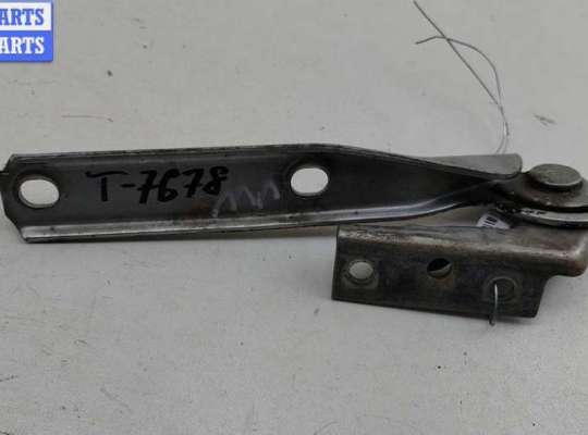 Петля капота правая VG2739243 на Volkswagen Passat B5+ (GP)